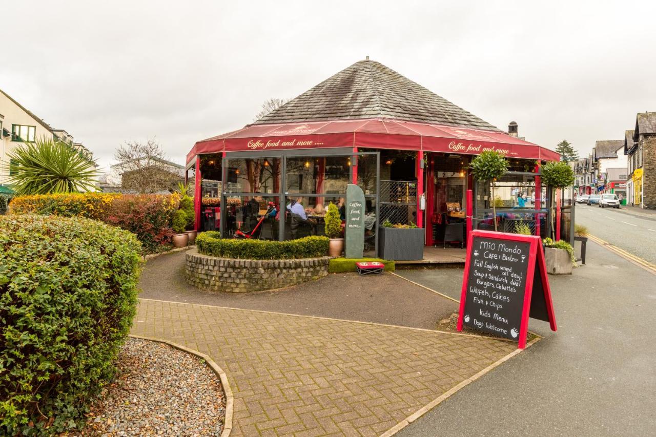 Holly Lodge Guest House With Free Off Site Health Club Windermere Exterior photo